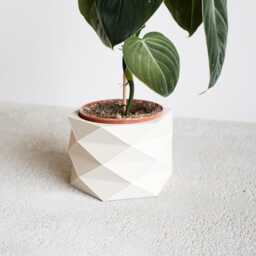 White Wooden Indoor Planter, Geometric & Minimalist Design House Plant Pot - Original Handmade Gift - thumbnail 3