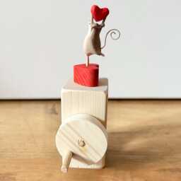 Animating Wood - Diy Guide To Build An Automaton Mouse With Little Heart - thumbnail 4