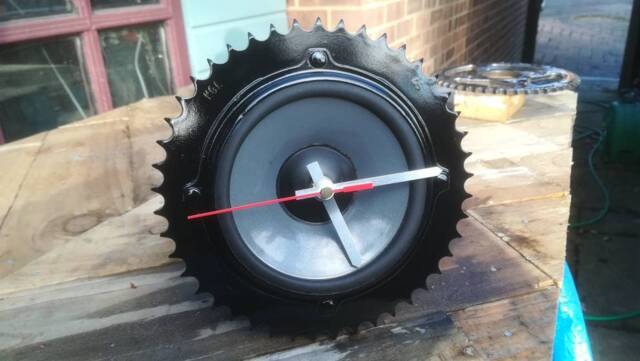Sprocket/Speaker Combination Clock - image 1