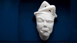 Abstract Sculpture, Home Decor, 3D Wall Art, Modern Head Pulled Face Hanging - thumbnail 1