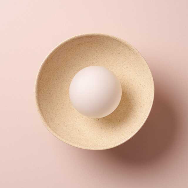 Speckled Cream Gloss Small Dawn Wall Light in Ceramic & Oak - image 1