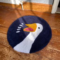 Silly Goose Rug - thumbnail 2