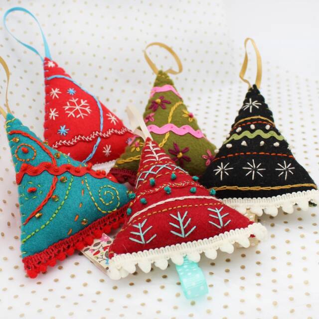 Felt Christmas Tree Decoration, Handcrafted Holiday Decor in Traditional Colours, Single Or Set Of Five Trees - image 1
