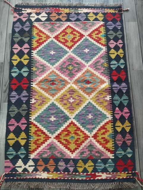 Kilim Rug Multicolour, Handmade Artisan Afghan Turkish Persian Rug, Navajo Moroccan Bohemian Flatweave, Natural Wool Dhurrie 127x84 cm - image 1