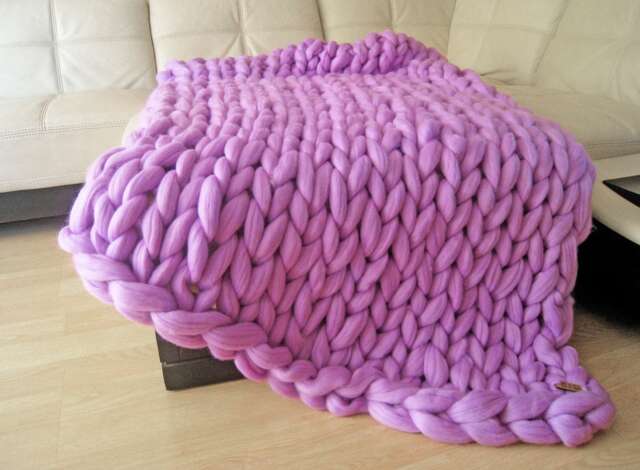 Giant Knitted Blanket. Super Chunky Merino Wool Throw. Big Yarn. Grande Punt . Stitch Blanket By Woolwoworchid Color - image 1