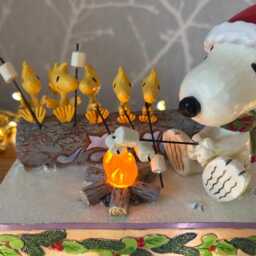 Led Campfire Companions - Branded Snoopy - thumbnail 3