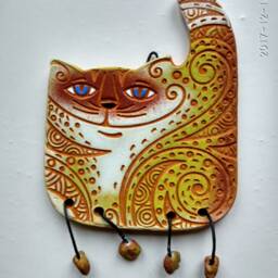 Ceramic Mini-Wall Ornamental Cat. Siamese Cat. Wall Art. Cat Hanging. Hand Made Ceramics. Wall Hanging Decor - thumbnail 3