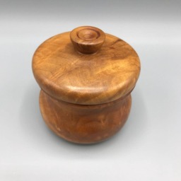 Turned Wooden Madrone Burl Lidded Vessel/Jewelry Box Ring - thumbnail 3