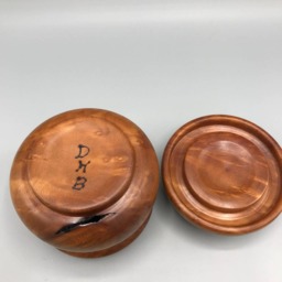 Turned Wooden Madrone Burl Lidded Vessel/Jewelry Box Ring - thumbnail 4