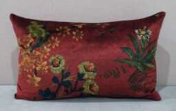 Ralph Lauren Campbell Floral Lacquer Red Cushion Cover 35x55 cm - thumbnail 1