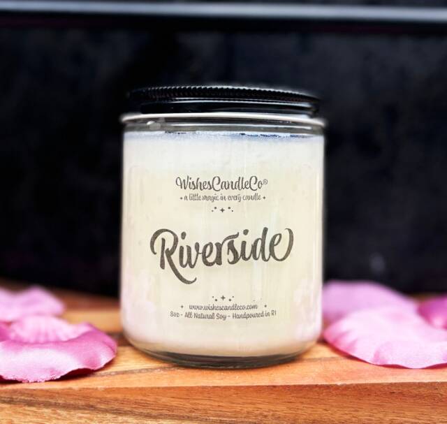 Riverside 8Oz Candle With Free Pin Inside - New Orleans Port Southern - image 1