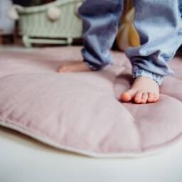 "Linen Flower Mat ""Powder Rose" - thumbnail 3