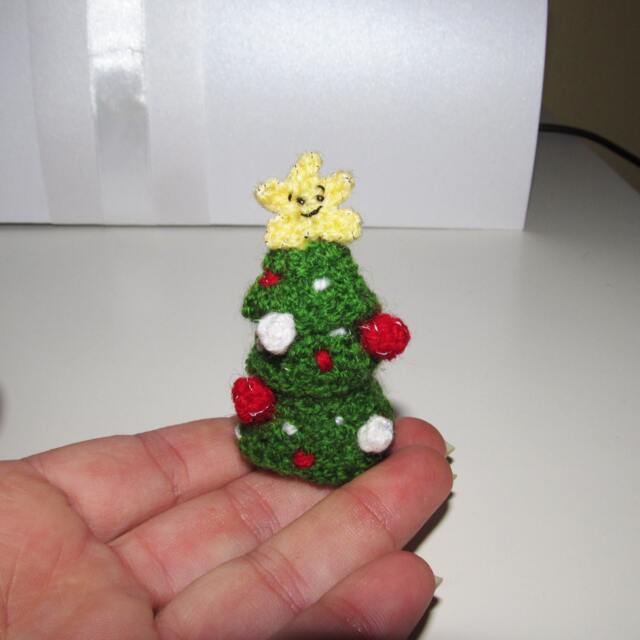 Miniature Christmas Tree Ornament Dollhouse Tree Toy Dollhouse Decor Miniatures Doll House Decoration Gift - image 1