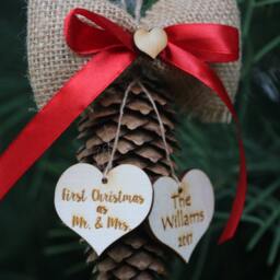 Couple Pine Cone Decoration/Mr&mrs Custom First Christmas Ornament Married/Our First Ornament/Couple Decor - thumbnail 2