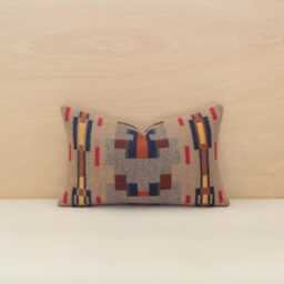 Painted Hills Wool Pillow Cover, Tan Southwestern Cover - Ready To Ship - thumbnail 3