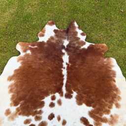 Handmade Brown & White Cow Hide Rug-Large Brazilian Skin Floor Area Rug-Genuine Hair On For Living Room-Ideal Gift Home Decor - thumbnail 2