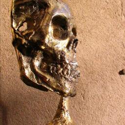 Skull Statuette - thumbnail 3