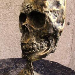 Skull Statuette - thumbnail 2