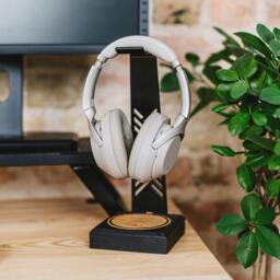 Wood Headphone Stand With Qi Wireless Charger, Desk Organizer - thumbnail 2