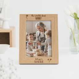 World's Best Grandma Gift - Frame For Granny Gran Engraved Personalised For 7x5 Or 6x4 Picture - thumbnail 3