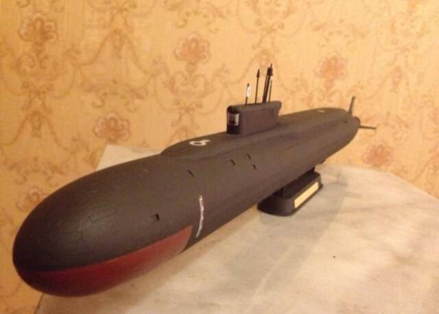 Russian Borei Class Nuclear Ballistic Missile Submarine - image 1