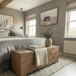 Reclaimed Wood Storage Bench - Minimal Solid Chest For Modern Rustic Homes - thumbnail 2