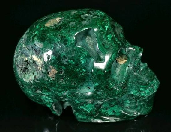 Malachite Skull - image 1