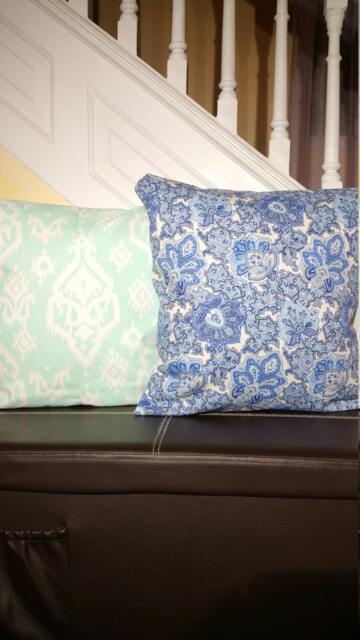 Pillow Cover Blue Paisley Damask, Ikat Raji Mint Green & White Throw Covers - image 1