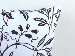 White With Black Print Decorative 16x16 Pillow Cover - thumbnail 2