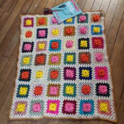 Little New Folk Art Crochet Afghan Blanket, Mesange, Handmade, Ecru Edges, Multicolored Granny Squares, Crocheted Flowers - thumbnail 3
