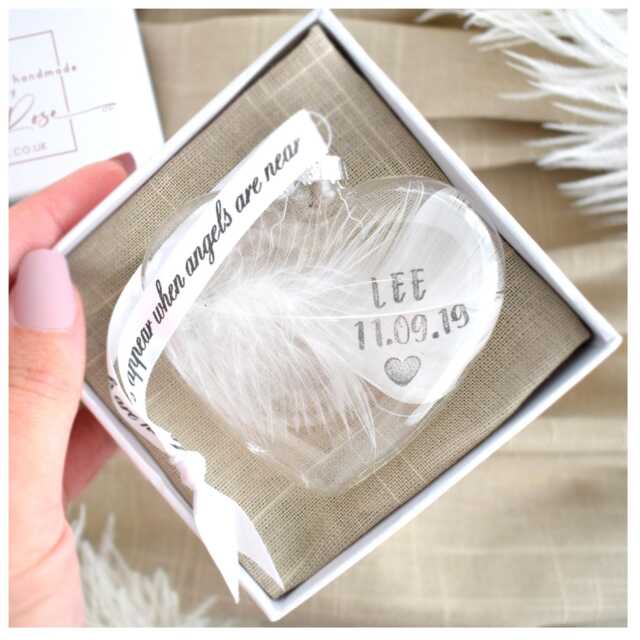 Personalised Real White Feather Memorial Heart Bauble Gift Boxed Custom Name/Date Glass Hanging Decoration Memory Remembrance Keepsake - image 1