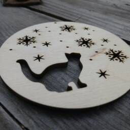 Snowflake Cat Wooden Christmas Bauble Natural Birch Ornament - thumbnail 3