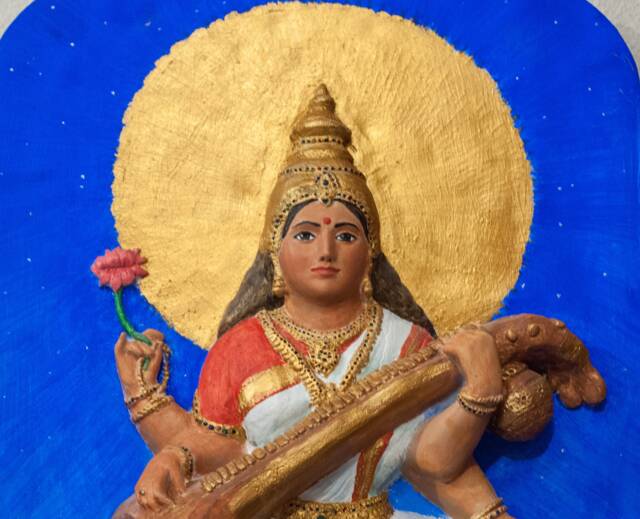 Goddess Saraswati. Bas-Relief in Hydrocal Plaster. Wall Hanging With Patina - image 1