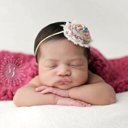 Chunky Raspberry Pink Baby Blanket Newborn Photography Prop - thumbnail 2