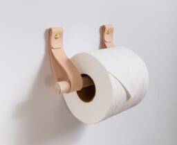 Leather Toilet Paper Holder Kit with Wooden Dowel Walnut Or Birch Minimal Loo Roll Holder Modern Strap Hook Sustainable Bathroom Storage Decor