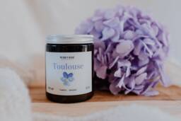 Toulouse/Natural Candle Scented With Violet - thumbnail 1