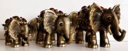 Asian Elefant Family Inlaid With Red Glass Nuggets, Three Cute Asian Elefants - thumbnail 1