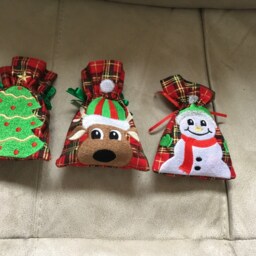 Festive Embroidered, Potpourri, Sweet Pouches, Christmas Bags, Handmade Decor, Reindeer, Tree, Snowman, Stocking Filler - thumbnail 2