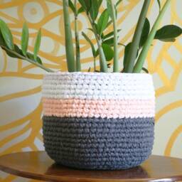 Handmade Crochet Plant Pot Cover - Ready To Ship - thumbnail 2