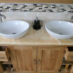 Oak Bathroom Vanity Unit 123cm Wide With Golden Onyx Top Ceramic Basin Choice 402Gocbcx2 - thumbnail 3