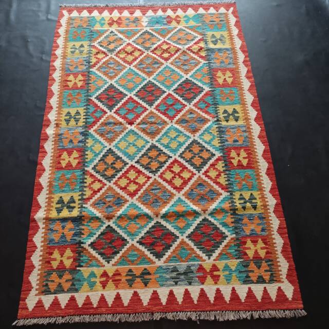 Kilim Rug Classic, Handmade Artisan Afghan Turkish Aztec Geometric Wool 200x126 cm - image 1