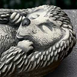 Concrete Hedgehog Statue Stone Figurine Outdoor Animal Sculpture Cement Wildlife Ornament Handmade Front Door Decor - thumbnail 4