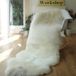 "100% British Rare Breed Double Sheepskin Rug in Undyed ""Dove Meadow" - thumbnail 2