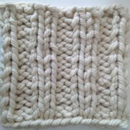 Baby Chunky Merino Wool Blanket Prop Newborn Photo Super Bulky Giant Jumbo Yarn Arm Knit Throw Posing Layer 20x24 Inch 50x60 cm Ivory White - thumbnail 2