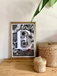Mandalove Poster, Letter E , Initial Wall Decoration, Abbrene, Large Letter, Monogram, Girl Boy, Nursery - thumbnail 1