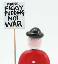 Figgy Pudding Christmas - Santa Figures British Claus Figurine Decoration Holiday Decor Folk Art - thumbnail 1