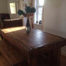 Chunky Oak Dining Table With 2 Benches - thumbnail 4