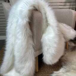 Deluxe Polar Faux Fur Throw Blanket - Luxury Long Haired White Bedspread - thumbnail 3
