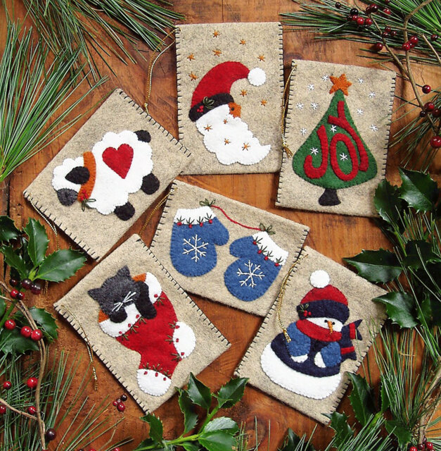 Gift Bag Ornament Kit - Wool Felt Christmas Bags For Your Cards Instructions & Materials Included - image 1