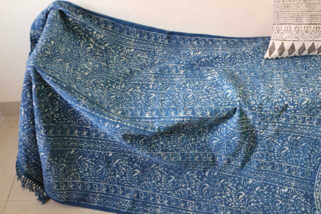 Handwoven Indigo Cotton Rug Indian Block Print, 3x5 Ft - image 1